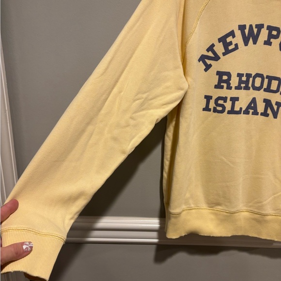 American Eagle - Newport Rhode Island Crew Neck Adult Size Small worn 2x - Picture 10 of 10